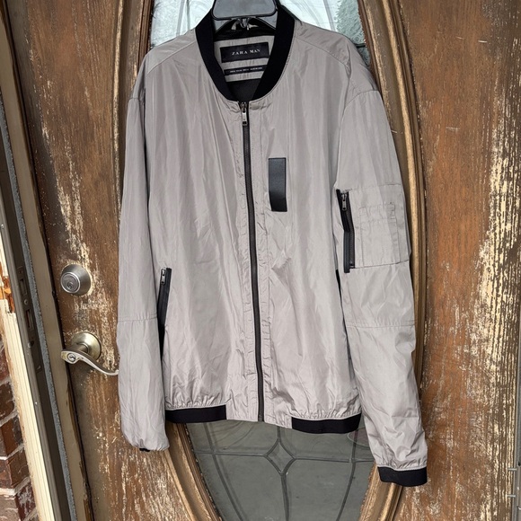 Zara Man Windbreaker! XL - Picture 1 of 5